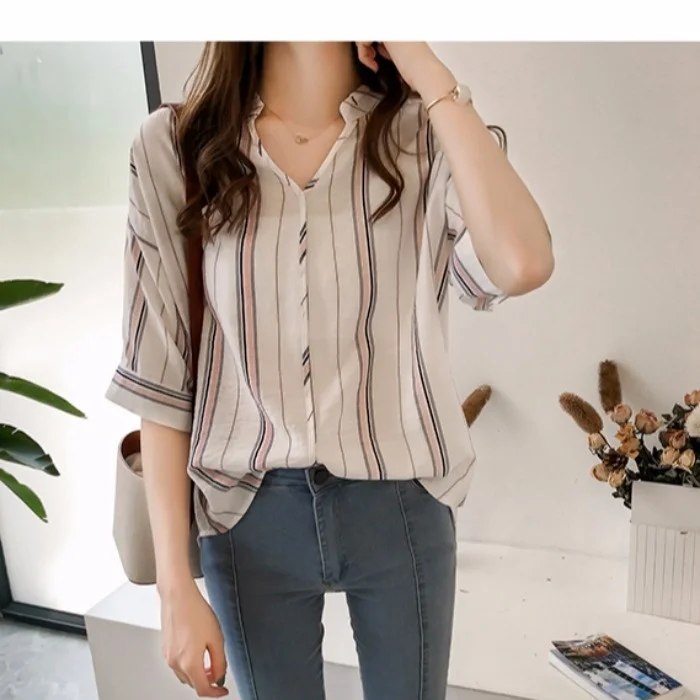 

Summer New Chic Loose V-neck Striped Shirt Women's Short-Sleeved Shirt BF Korean Style Shirt Fashion