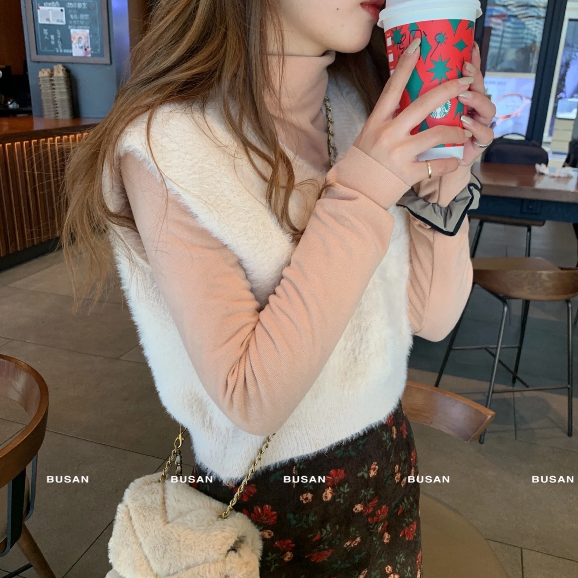 

6% Off Return Korean Fashion Vest Versatile Sleeveless Knitted Vest Plush Vest