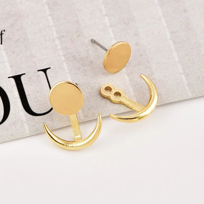 

2021 Fashion Women Retro Jewelry Metal Crescent Earrings Gift
