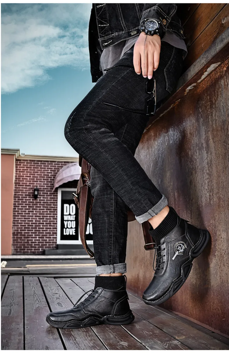 Nova marca masculina botas de couro rachado