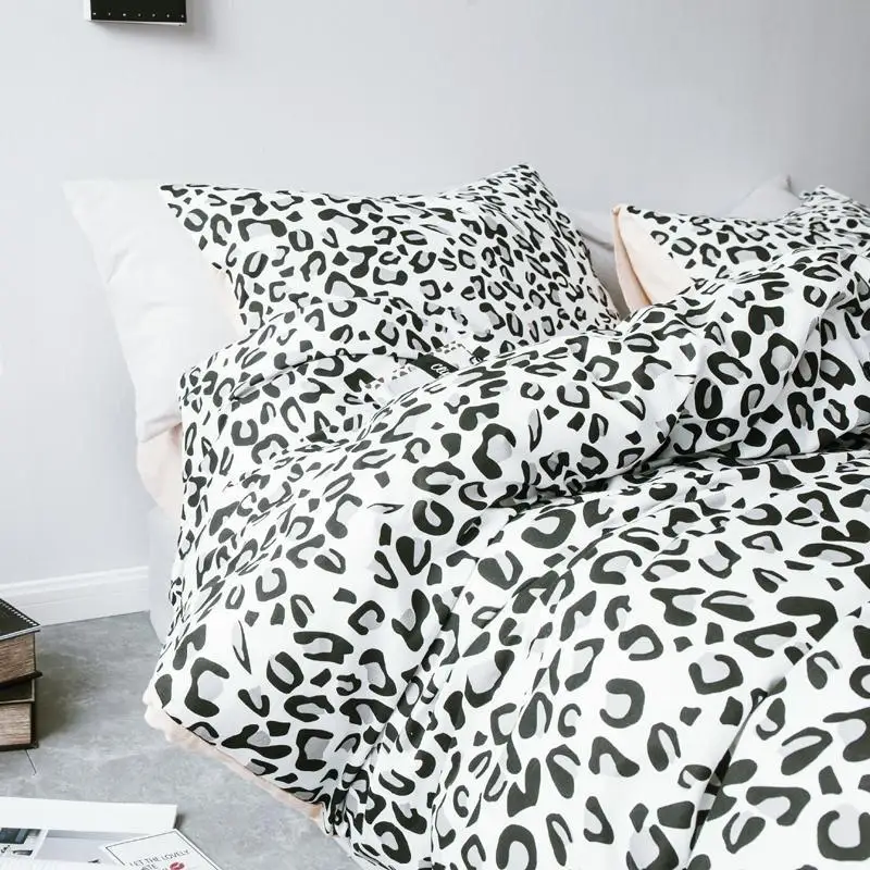 

50simple 100% cotton The letter printing grid stripes Leopard grain duvet cover pillowcase 3pcs black and white bedding set