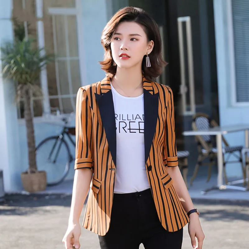 Модные корейские полосатые блейзеры с рукавом средней длины Женская куртка