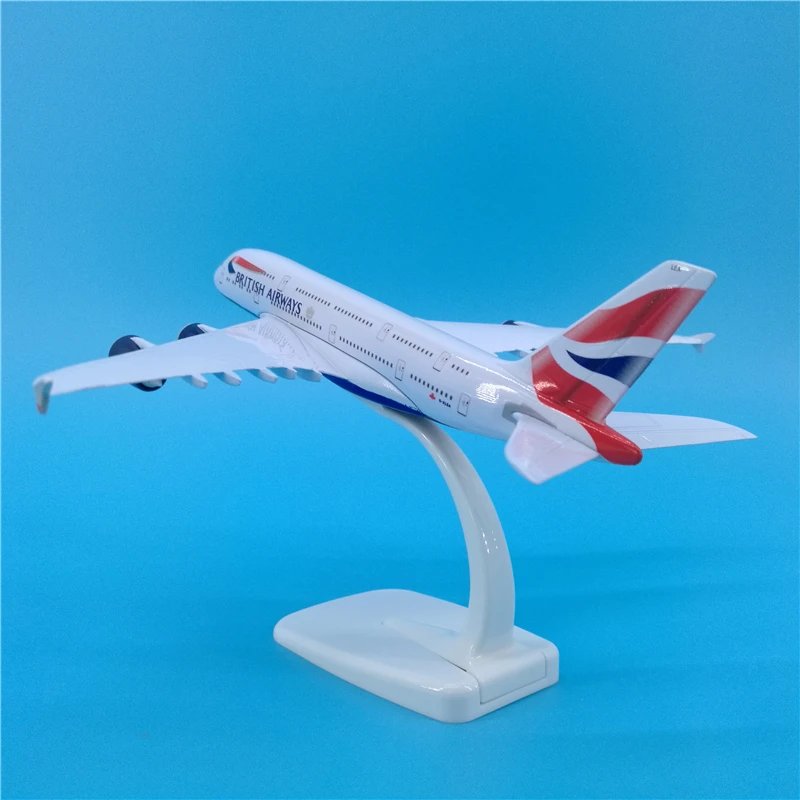 Модель самолета Airbus A380 20 см металлическая в масштабе 1:400 | Игрушки и хобби