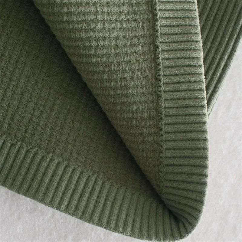 

TRAF Women 2021 Fashion Ribbed Crop Top Cold Shoulder Halter Top Sleeveless t shirt Summer T-Shirt Sport Tee Streetwear