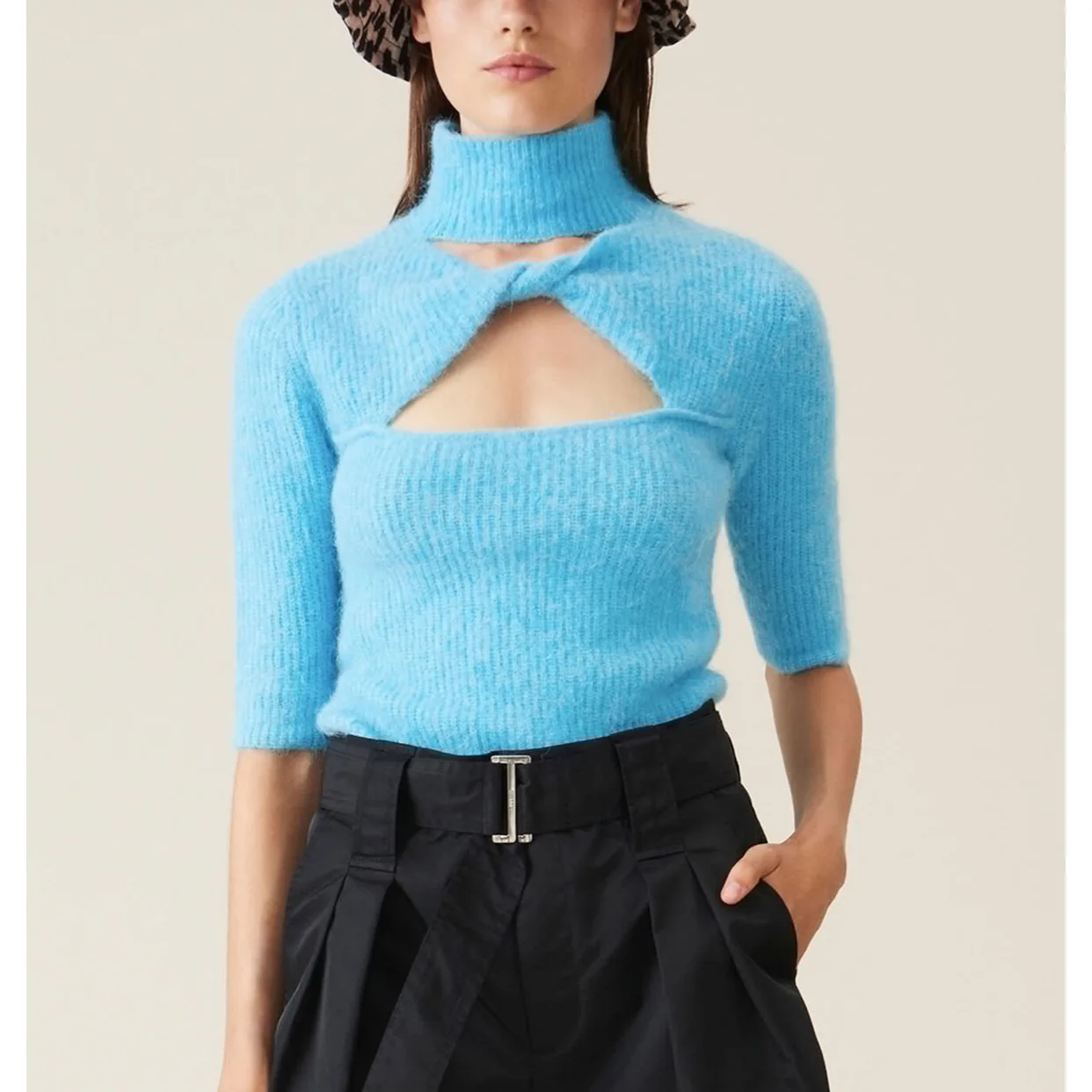 

Sexy Pullover Sweater Women 2021 Autumn Hollow Out Knitted Top Sexy Korean Style Fashion Clothing Streetwear Blue Sweaters