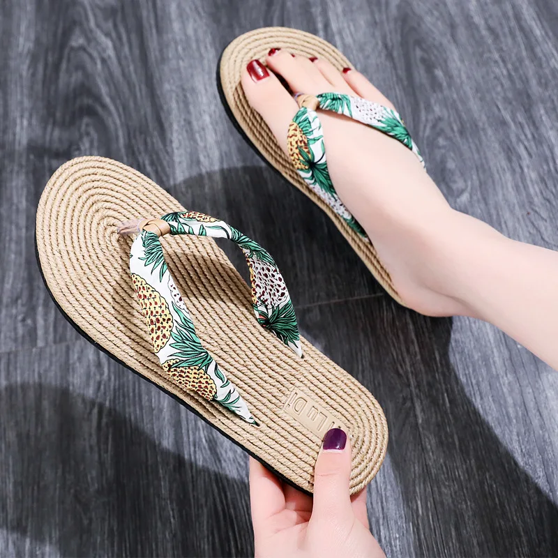 

2021 imitation hemp rope travel espadrille women sandals Korean tide wear flip flops flat sand beach flat flip flops