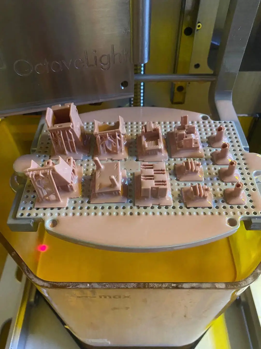 Рисунок 5 - 3D принтер DLP LCD SLA