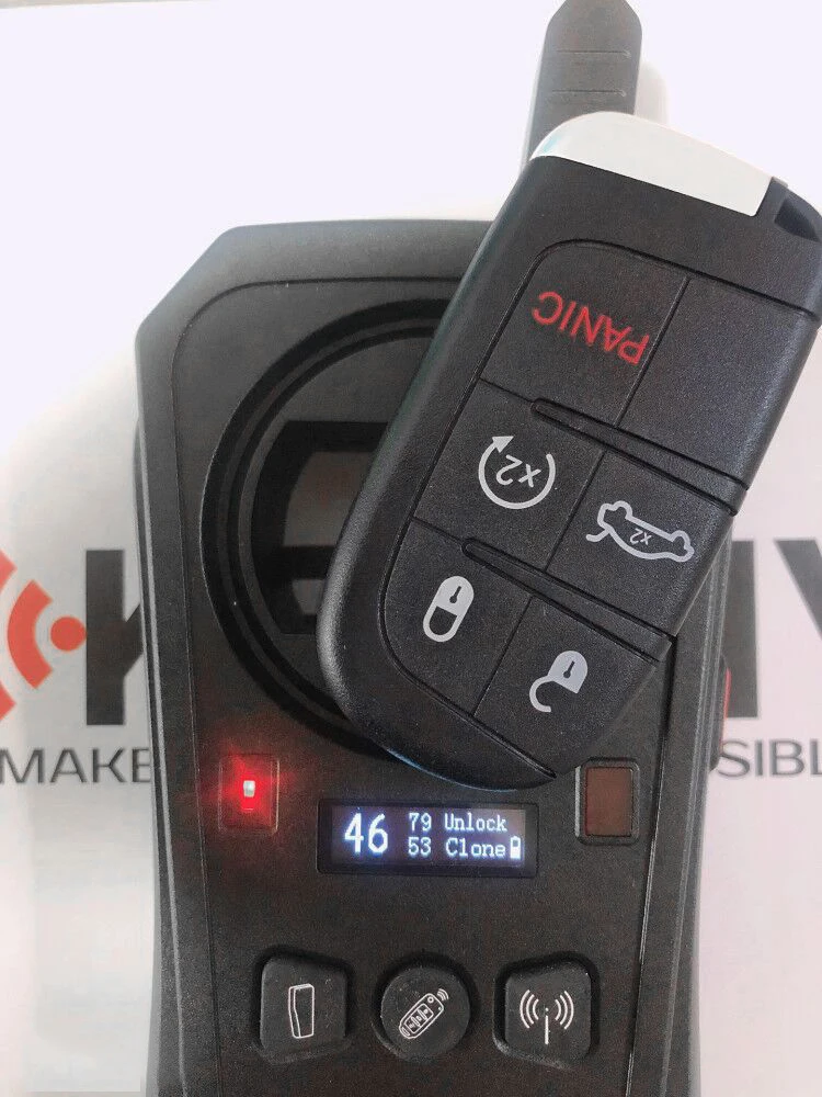 4 + 1 кнопочный умный телефон 433 МГц ID46 чип 7953A для Chrysler 200 300-2011 FCC: Φ | Автомобили и