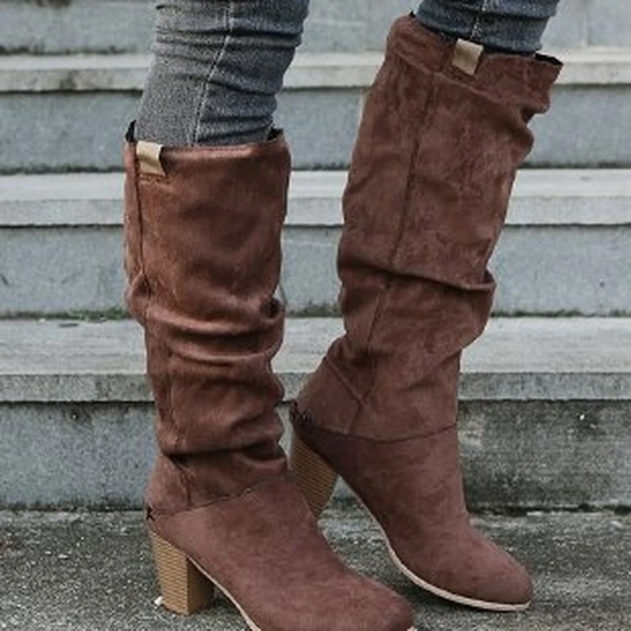 

Женские Плиссированные сапоги из искусственной замши, на высоком каблуке