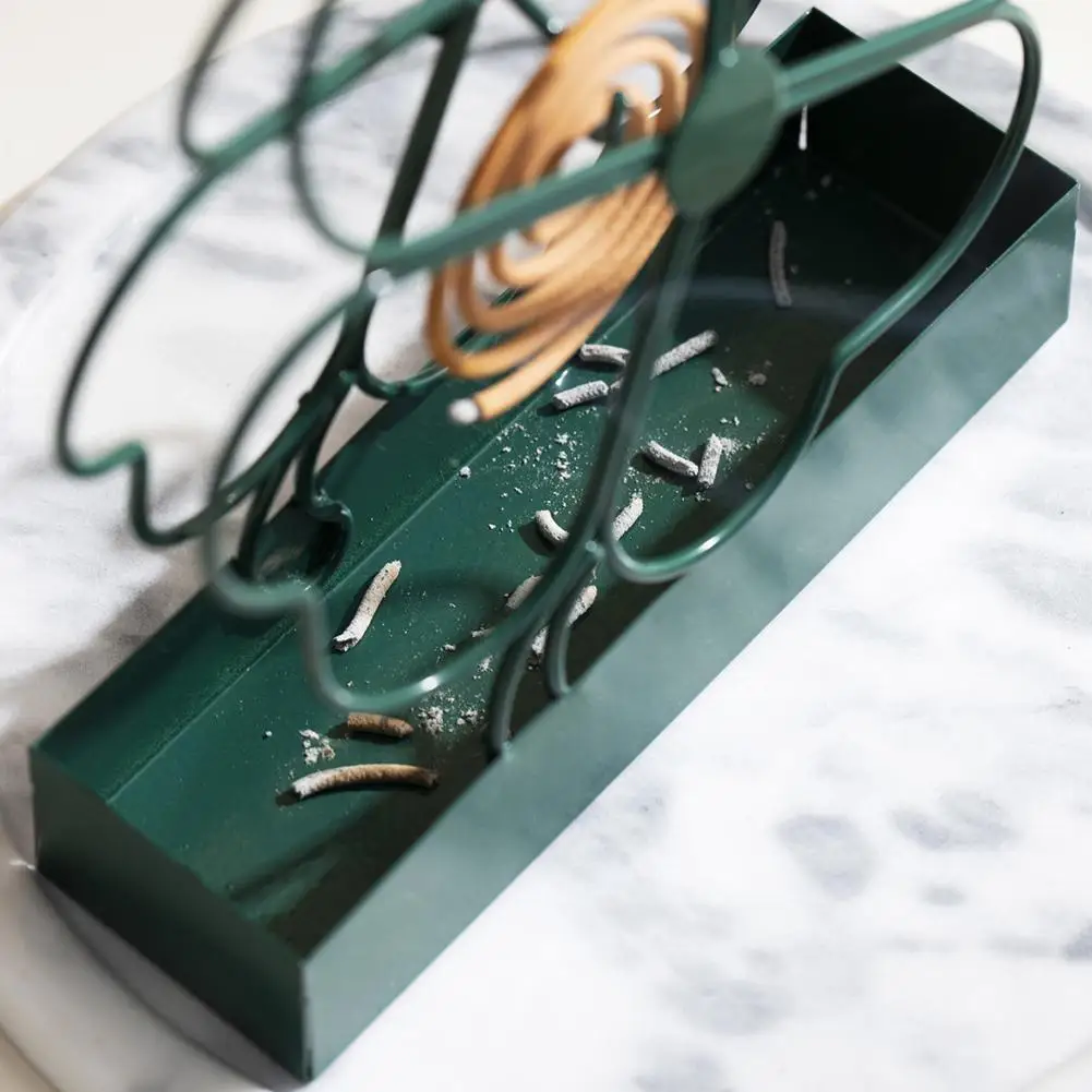 

Nordic Retro Ijzer Insect Mosquito Coil Houder Innovatieve Sandelhout Spoel Houder Muggenmelk Wierook Thuis Q5I2