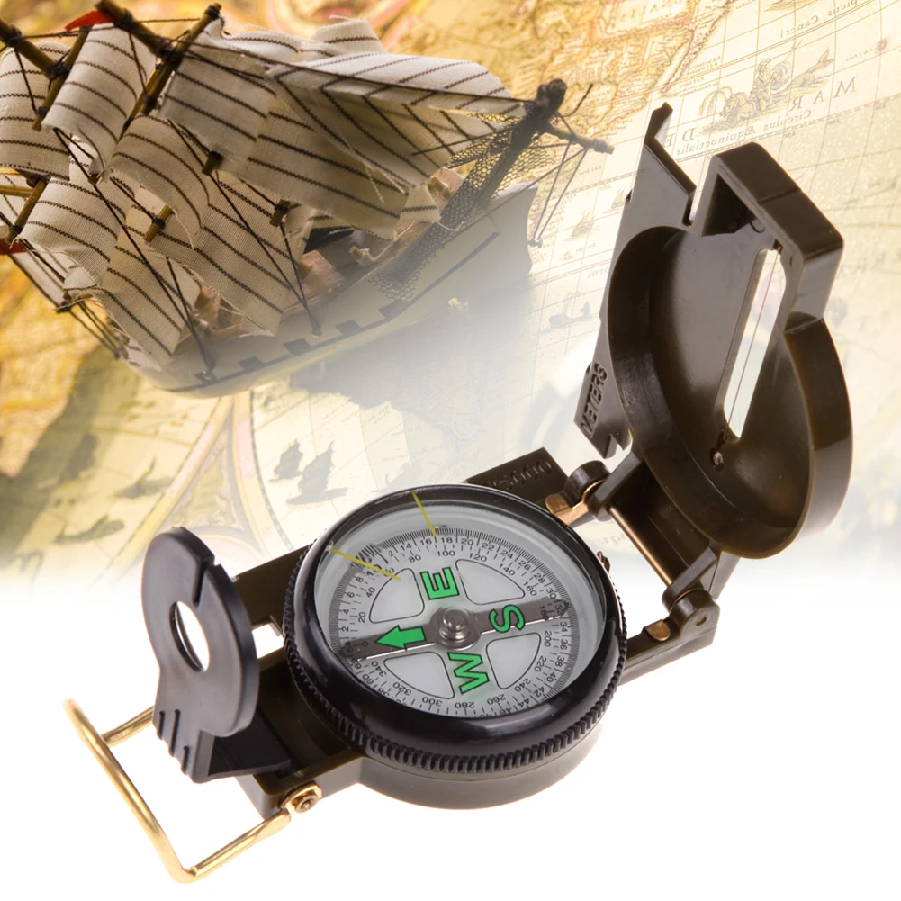 

Army Green Folding Lens Compass American Military Portable Multifunction New 7.6cmX5.7cmX2.6cm (folded)