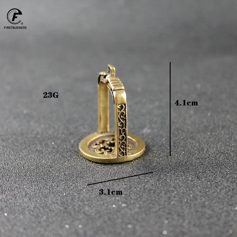 Ретро Медный простой элегантный дизайн брелок для ключей в западном стиле мужчин