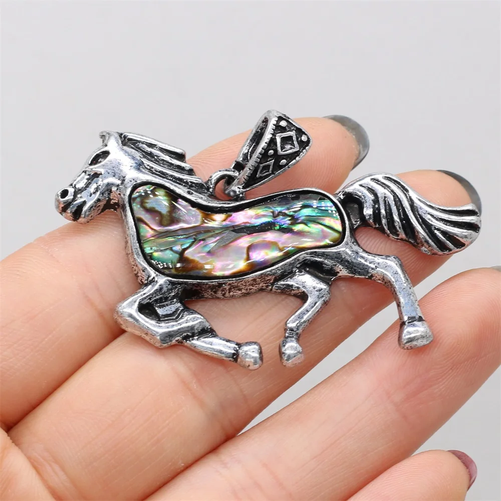 

Natural Mother of Pearl Shell Pendant Horse Shape Abalone Shell for Jewelry Making Earring Necklace Jewelry Gift Size 55x25mm