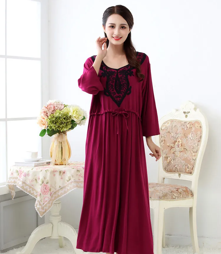 Новинка осеннее Женское ночное платье с вышивкой высококачественное домашнее