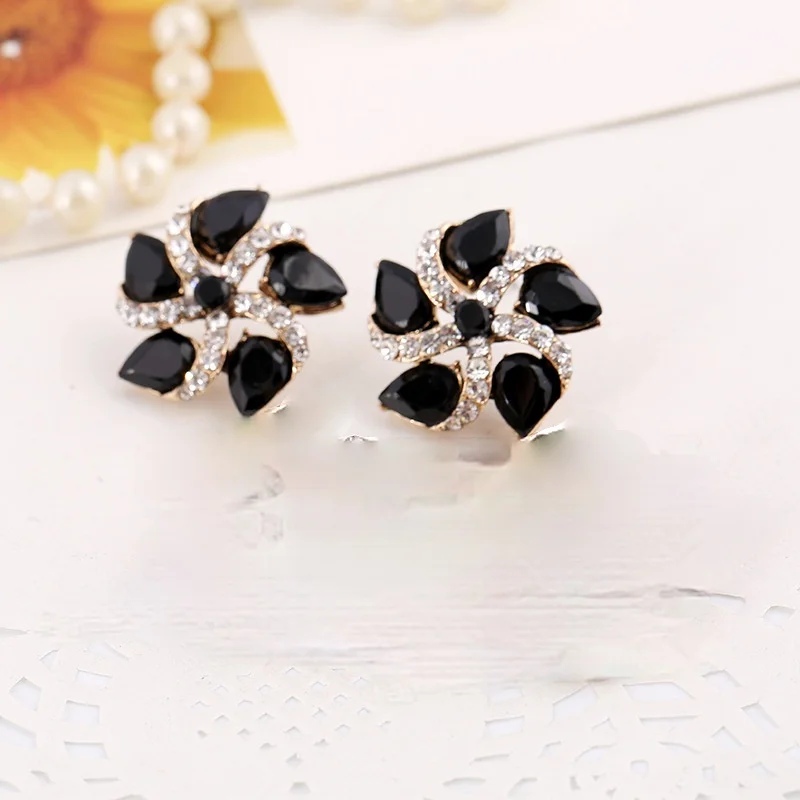 

Retro Design Windmill Modelling Earring Simple Gold Plated Women CZ Color Crystal Stud Earring Charm Lady Cocktail Party Jewelry