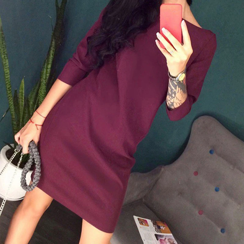 Женское вечернее платье на молнии сзади элегантное черное с круглым вырезом и V