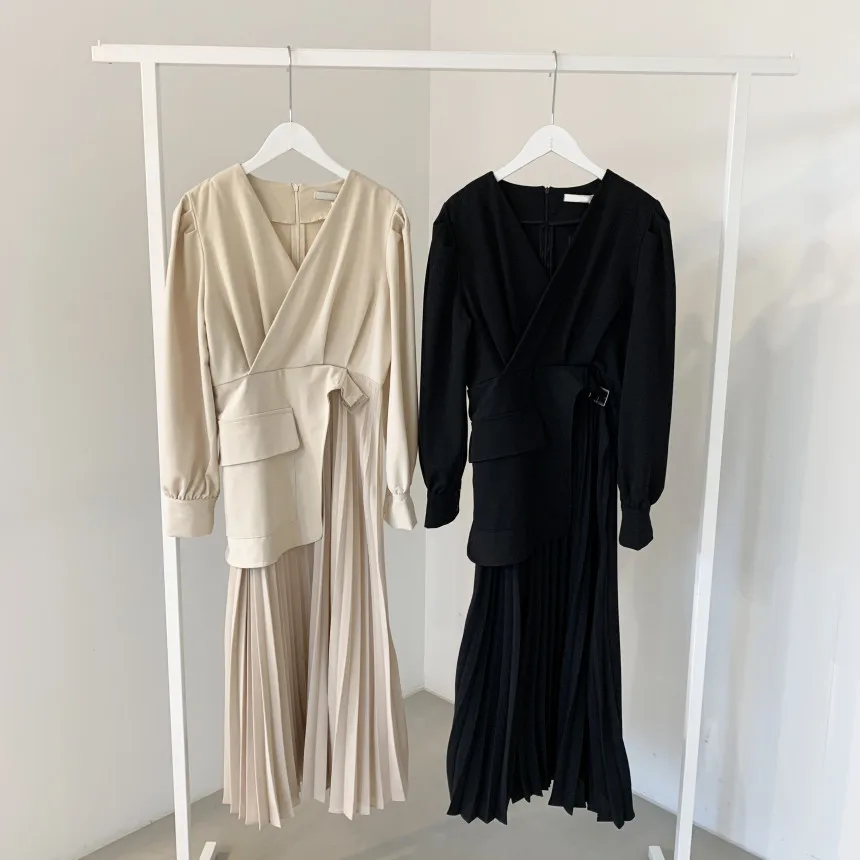 

One Piece Korea Style Women's Fashion Elegant V-neck Dress Side Button Slim Waist with Belt Pleated Dress Spring 2021 Vestidos