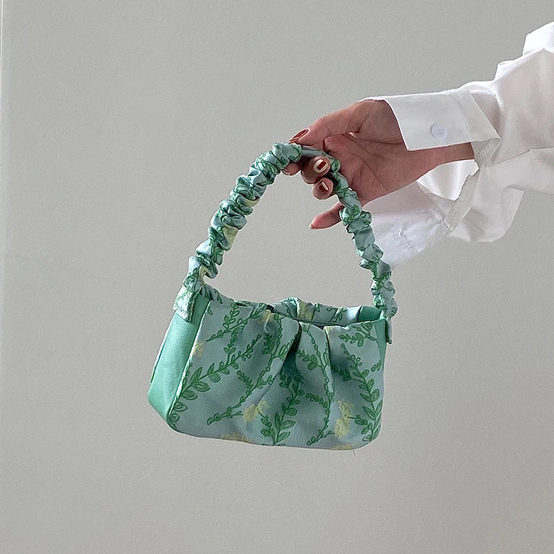 

Fashion Girly Floral Design Pleated Handbag Nylon Casual Crossbody Chain Bag Women's All-Match Floral Bag