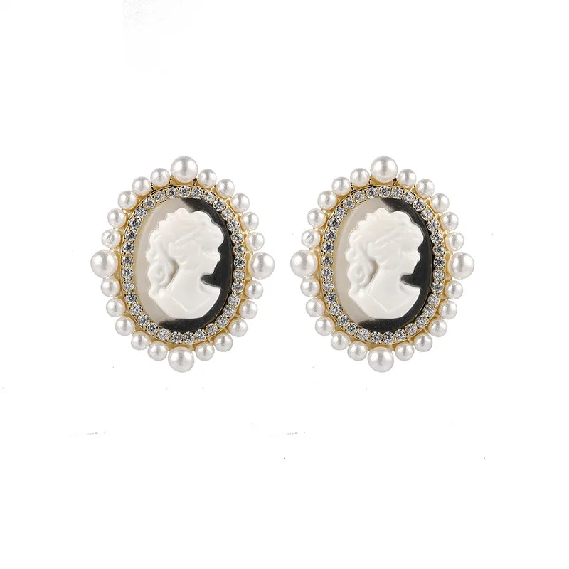 

Ajojewel CZ Vintage Lady Cameo Jewelry Pearl Stud Earrings For Women 2021 Beauty Gift
