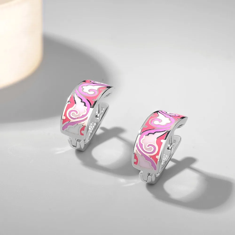 Серьги из серебра 925 пробы с разноцветными эмалированными облаками | Украшения и