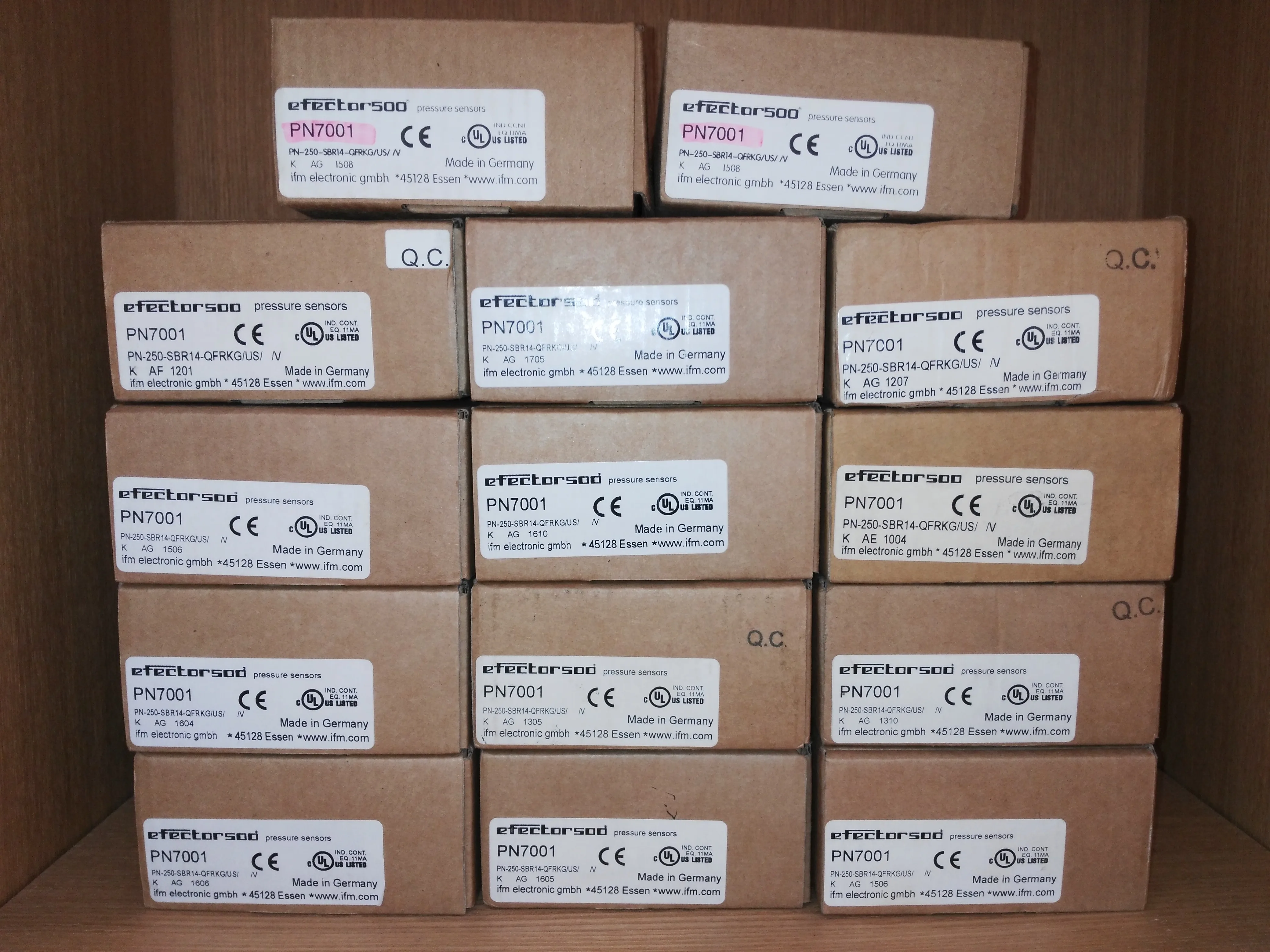 

PN7001 новые оригинальные, пятничные, реальные фотографии