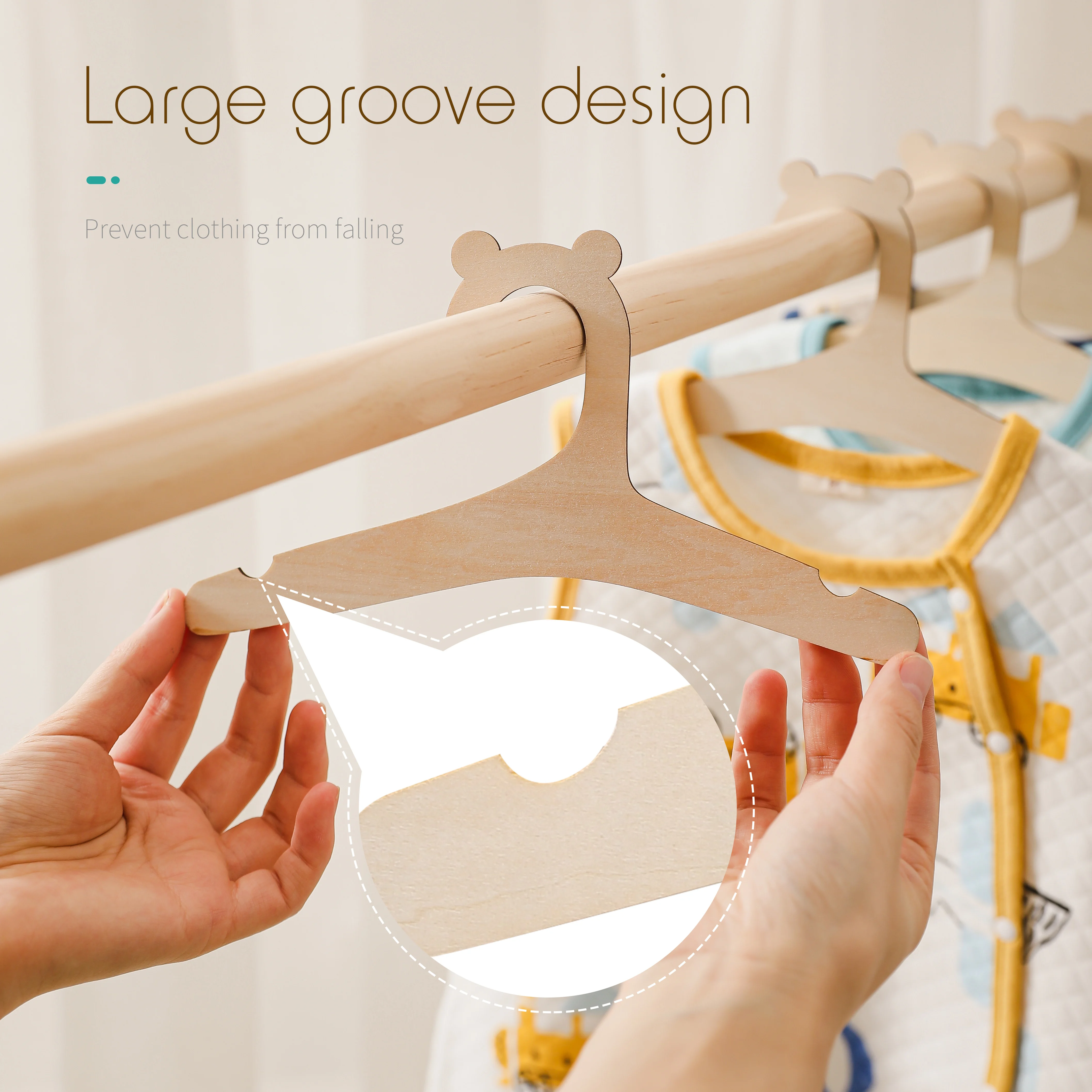 

10 Pcs/lot Baby Wooden Clothes Hanger Baby Creative Hanger Rack Home Girls Princess Room Nursery Decor for Kids Present