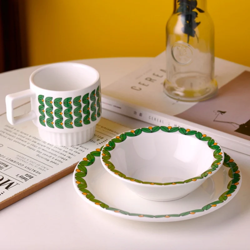 Тарелка для салата Ужин Блюдо мультфильм шаблон тарелки стейков домашний