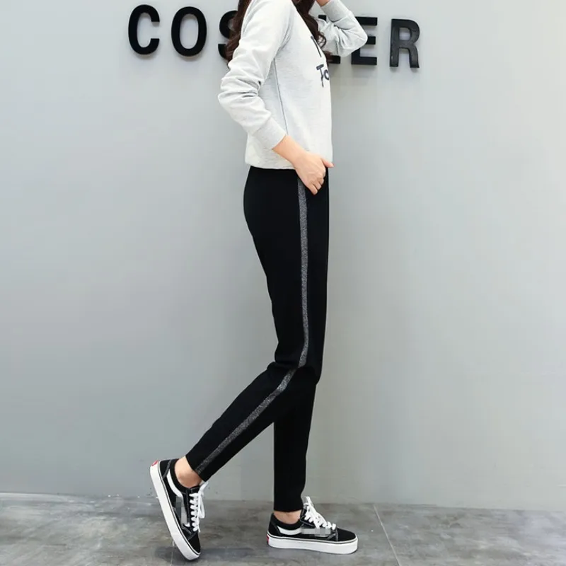 

Women Casual Joggers Sweatpants Side Streetwear Elastic Waist Striped Harem Pants Slim Fit Fitness Ladies Trousers Pencil Pants