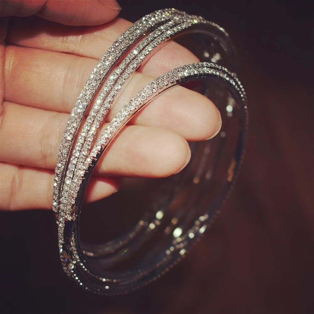 Женские классические серьги кольца большие блестящие стразы модные ювелирные