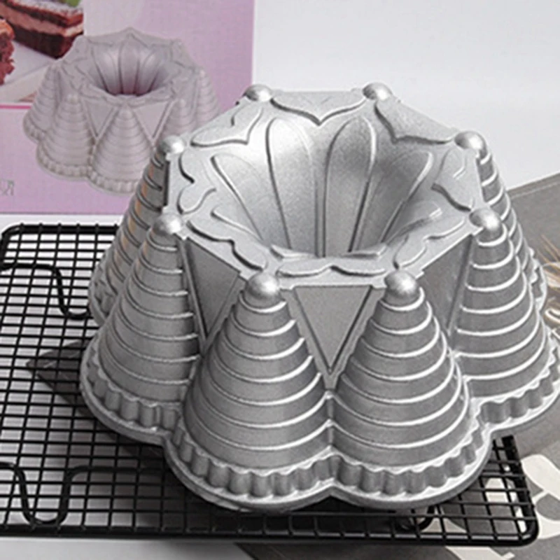 

2x Aluminum Die Cast Heavy Windspout Cake Pan Non Stick Cake Mold Metal Crown Style & Irregular Style