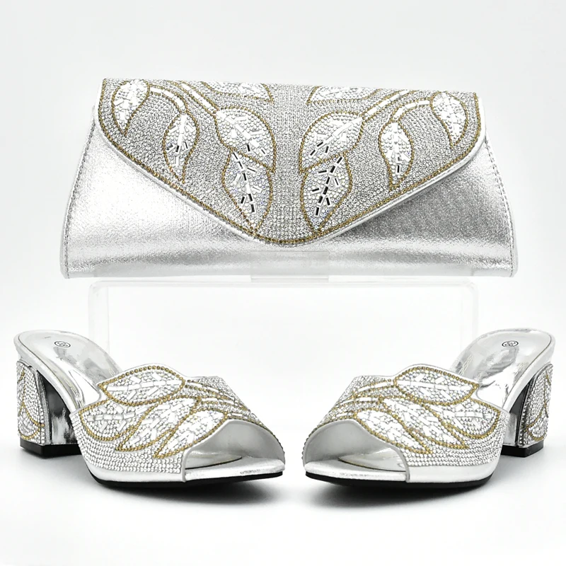 Последняя Щепка Цвет в комплекте комплект из обуви и сумки украшенные стразы