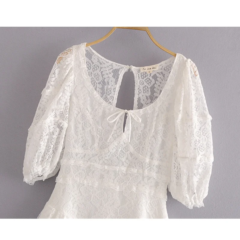 Платье-мини женское с цветочным принтом квадратным вырезом и пышными рукавами |