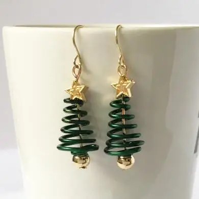 Новая мода звезда рождественская елка серьги гвоздики для женщин винт дизайн