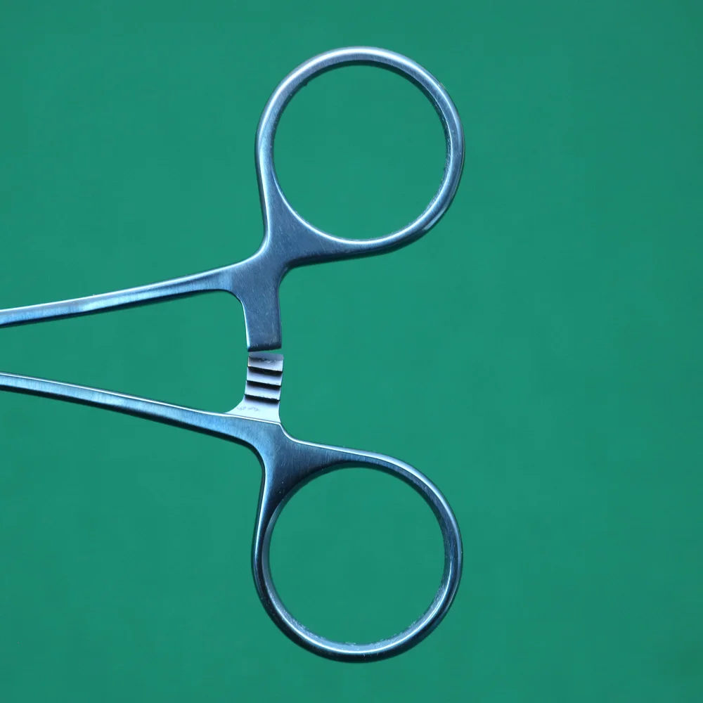 ИГЛА ДЕРЖАТЕЛЬ 12 5 см Двойной век красоты пластической хирургии Медицинский