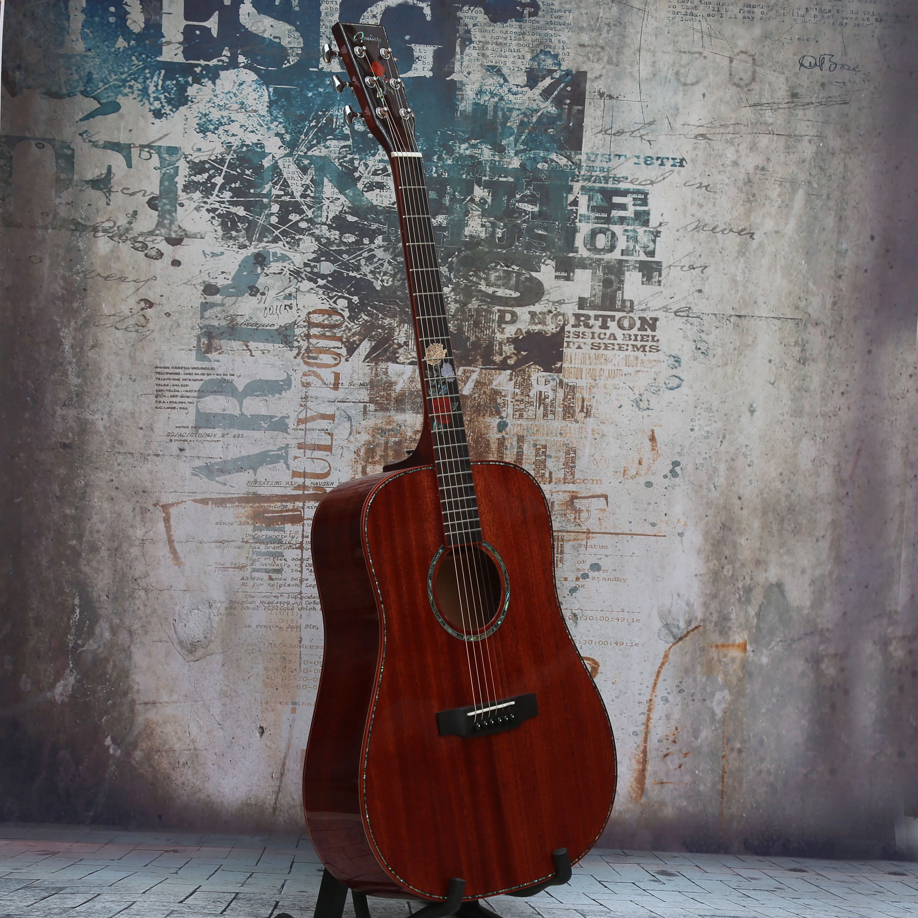 

Acoustic guitar, quality guitar solid top/back/side abalone binding roseRD