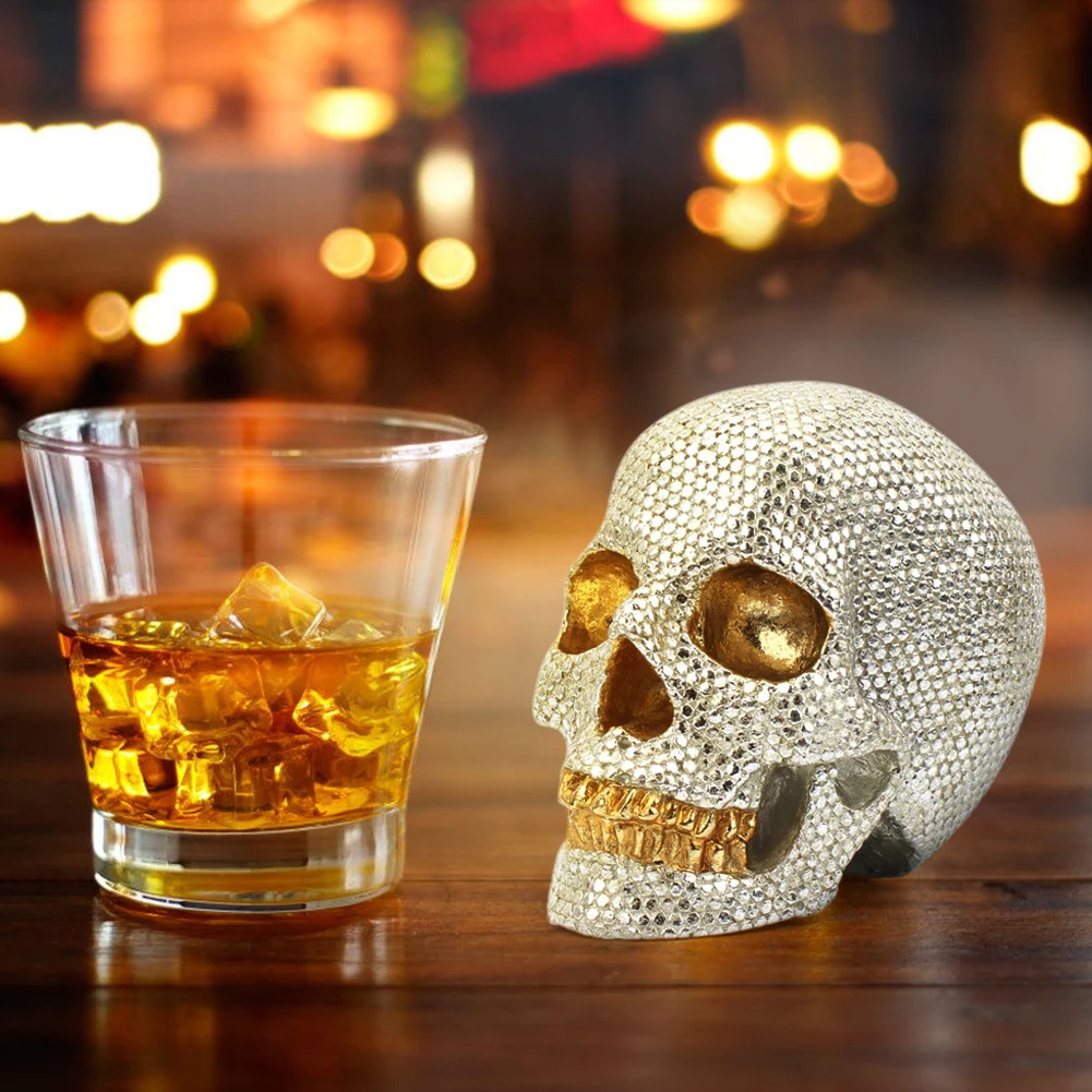 Украшение в виде черепа перламутровое из блестящей смолы | Дом и сад