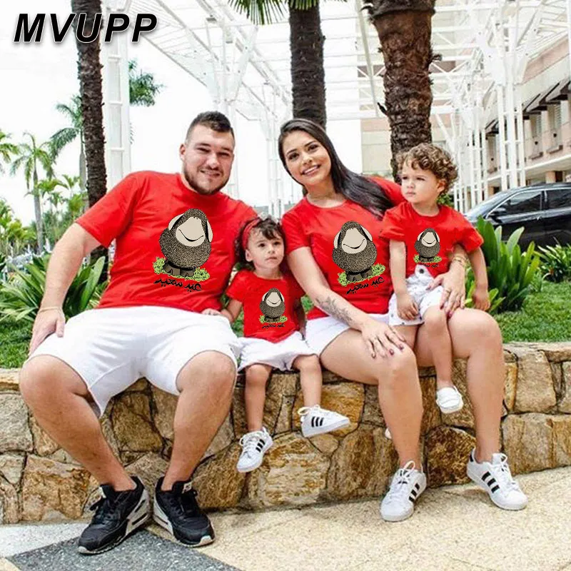Одинаковая семейная одежда наряды футболка с принтом для папы матери дочери сына