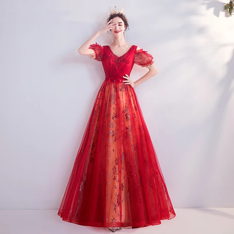 Рисунок 4 - Женское вечернее платье с бусинами