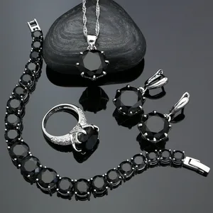 СерьгиПодвескаКольеКольцобраслет женские из серебра 925 пробы с черным фианитом