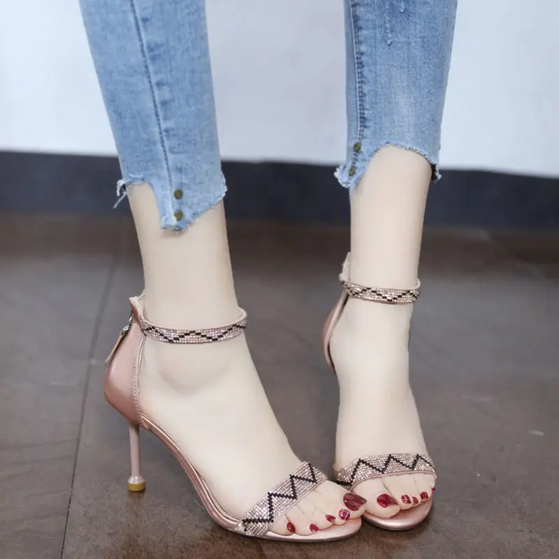 

Сандалии женские на высоком каблуке, Босоножки с открытым носком, повседневные Модные босоножки для дома и вечеринки, цвет черный, E9445, лето