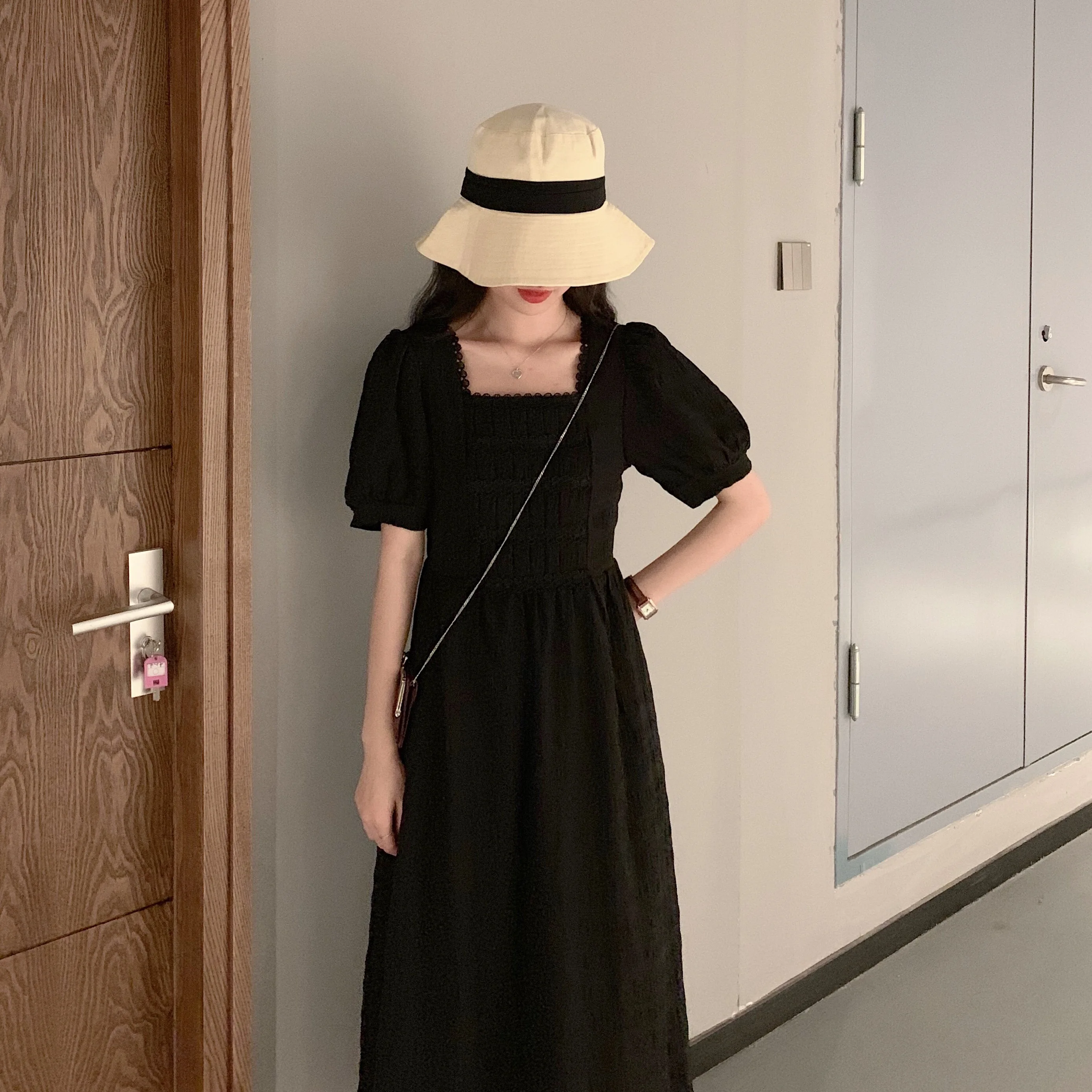 Женское летнее платье с квадратным вырезом длинное ТРАПЕЦИЕВИДНОЕ ПЛАТЬЕ