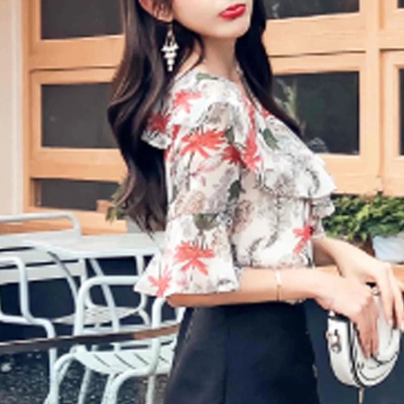 

2021 Summer Fashion Women Chiffon Blouses Short Sleeve O-neck Ruffles Women Clothing Floral Beach Style Women Tops 4999 50