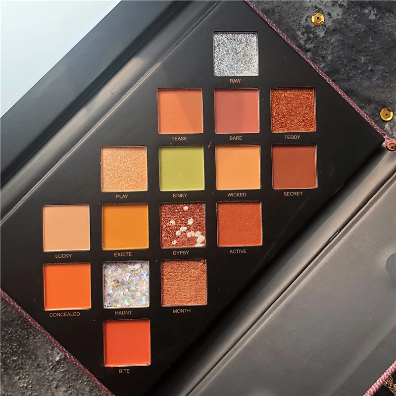 Брендовая Яркая блестящая палитра теней для век пигментированная Мерцающая