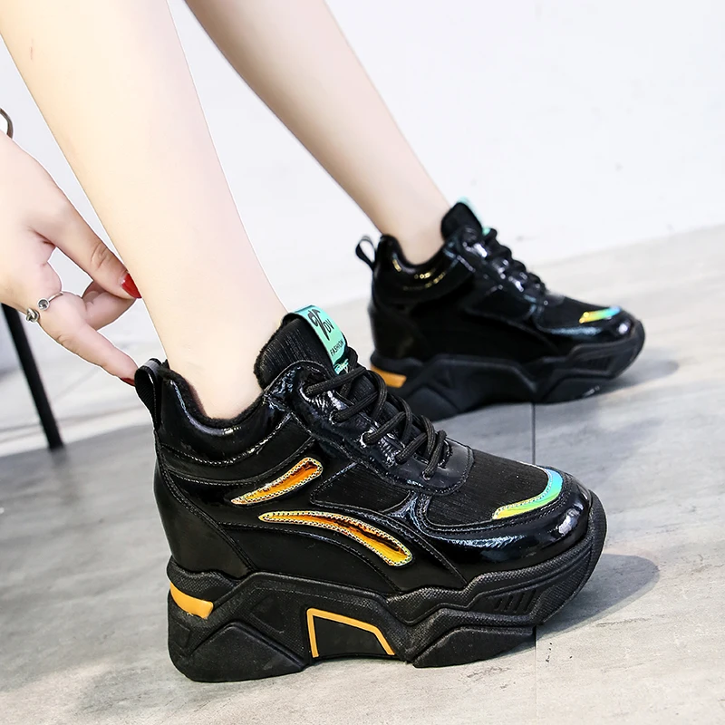 Женские кроссовки с круглым носком Fujin зимние теплые перекрестной шнуровкой