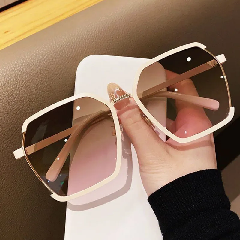 

YJ9077 2021 New brand silver square sunglasses for women and men driving big frame fashion retro sunglasses