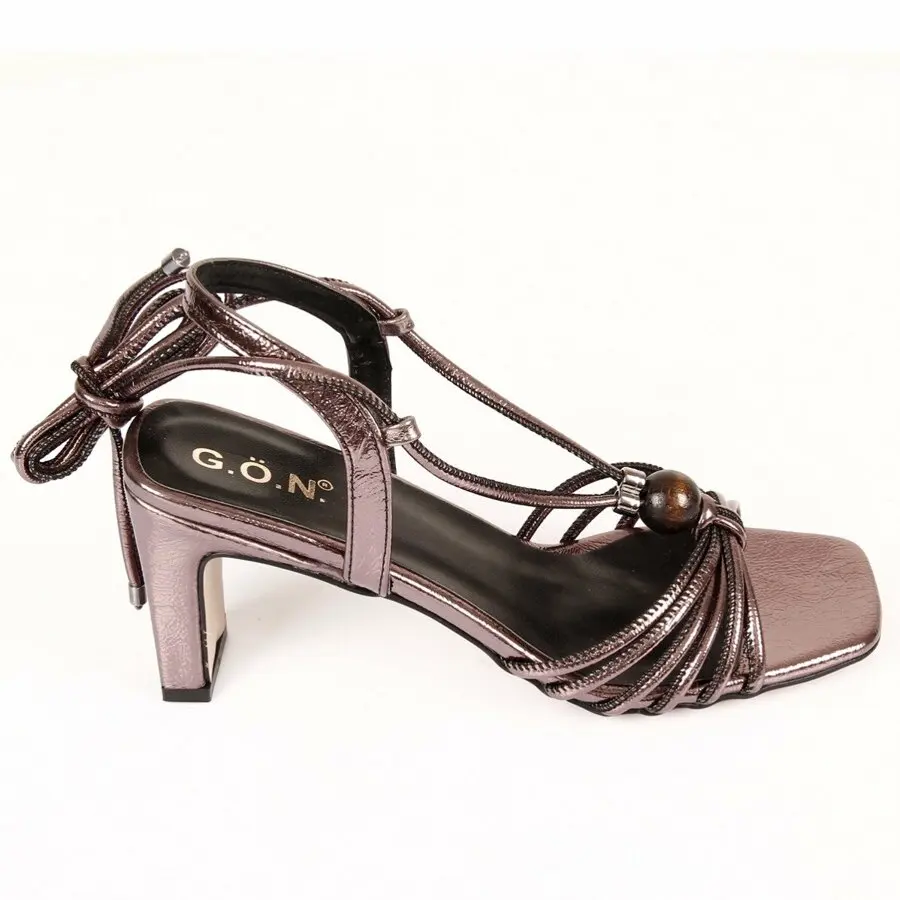 

Women Sandals Referrable Women Sandals 30103