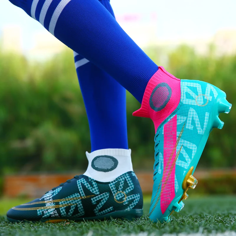 High quality Ankle Soccer Boots For Men Teenager Football Shoes Long Spikes Sneakers Men Cleats Football Training Futsal Shoes