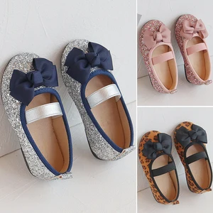 Кожаные туфли для девочек принцессы 2021 детская обувь с круглым носком на мягкой подошве туфли принцессы с кристаллами на низком каблуке для девочек