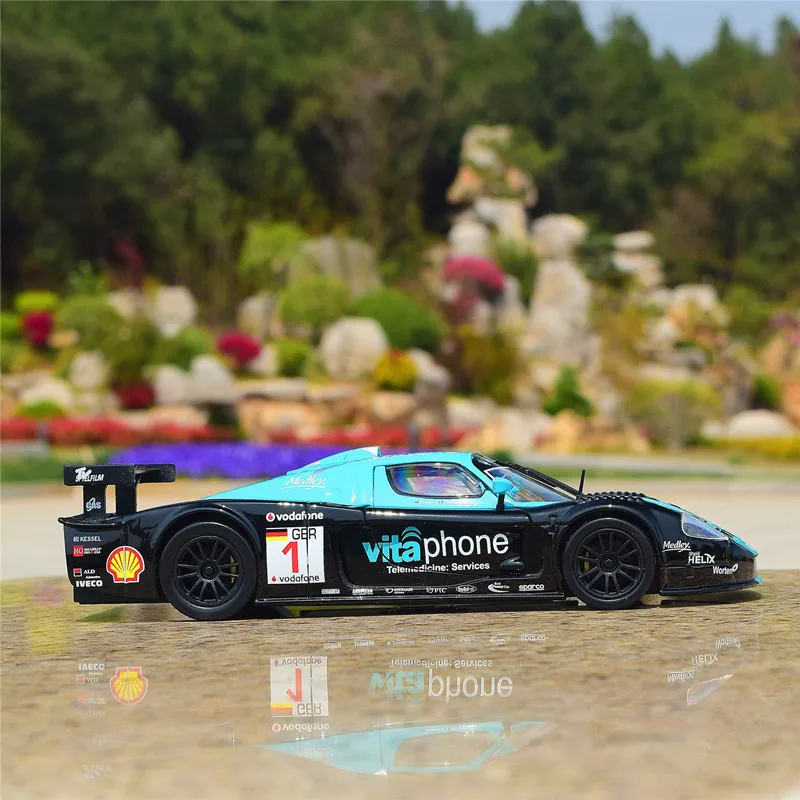 Модель автомобиля из сплава Bburago 1:24 Maserati M12 Racing Edition|Наземный транспорт| |