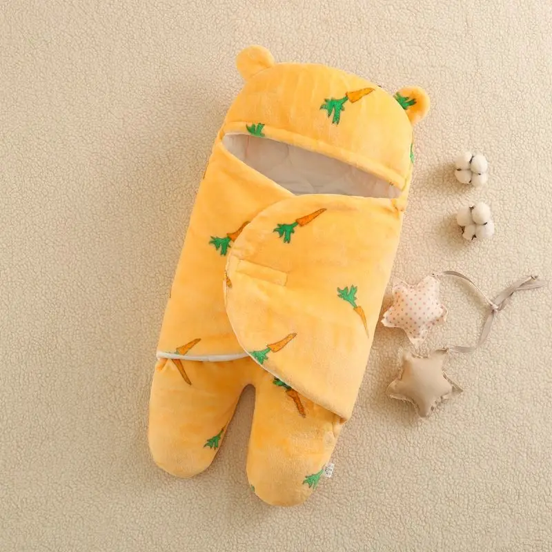

1 PC Flannel Swaddling Cartoon Pritned Infant Quilt 0-6m Baby Sleeping Bag Winter Warm Sleepsack Newborn Bedding Wrap Blankets